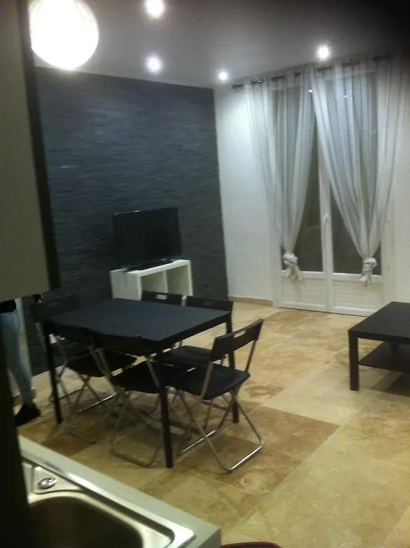 Apartment Residence La Phalene Elodie Toulon