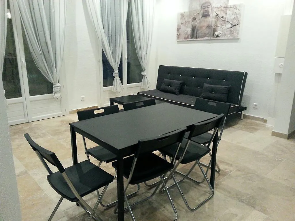 Residence La Phalene Elodie Tolone Francia